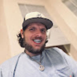 Meet your Posher, Dustin